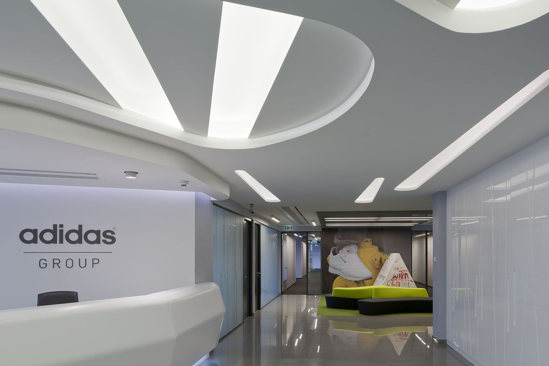 Adidas office - Spectra Lighting
